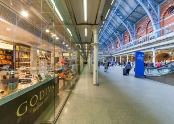 Godiva store at St Pancras station view of godiva store exterior at st pancras station
