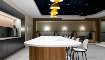 Island with seating at Acturis office in Hatton Garden Island with seating at Acturis office fit out in Hatton Garden